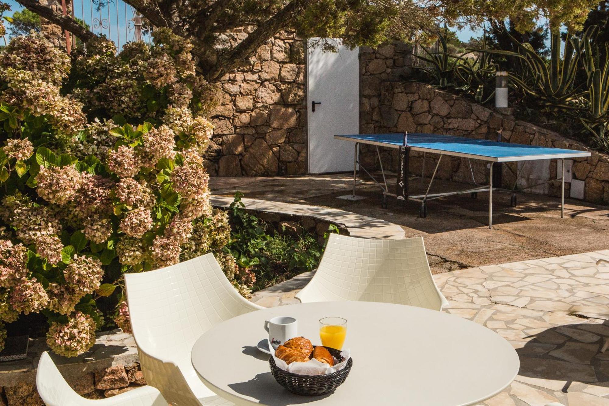 Sapa Di Cala Pensionat Bonifacio  Exteriör bild
